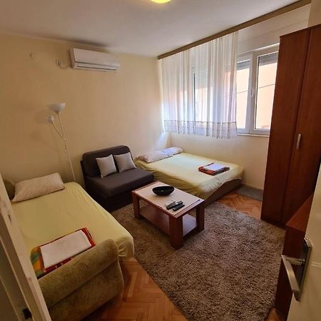 City Centar Apartment Tivat Luaran gambar