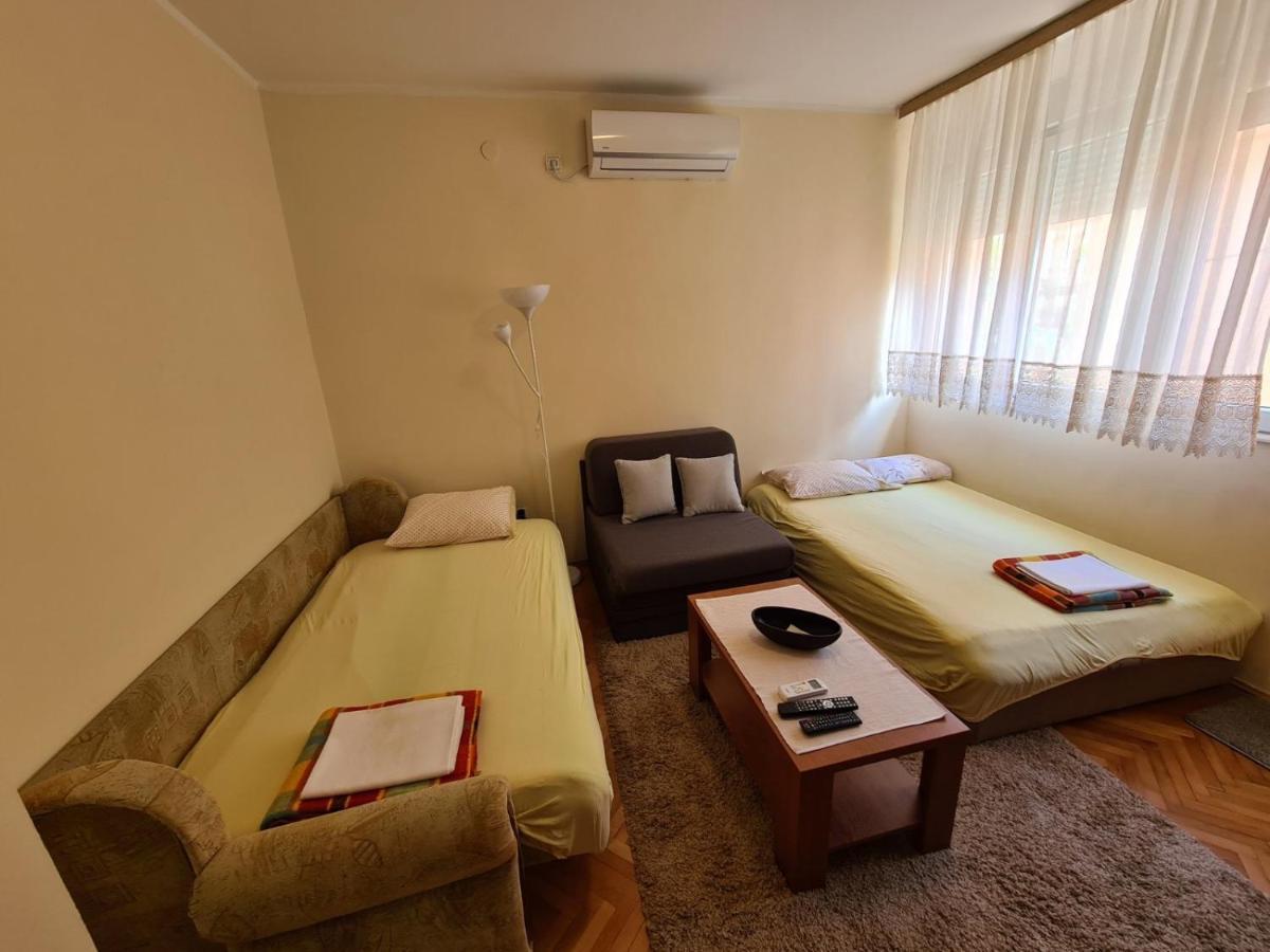 City Centar Apartment Tivat Luaran gambar