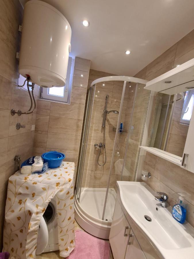 City Centar Apartment Tivat Luaran gambar