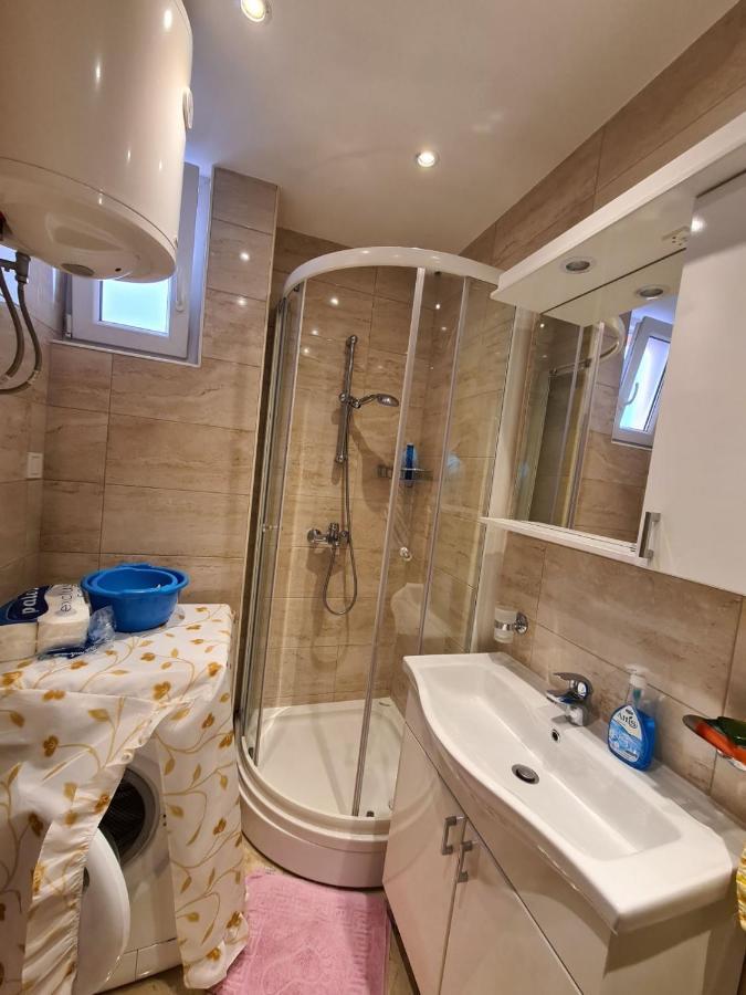 City Centar Apartment Tivat Luaran gambar